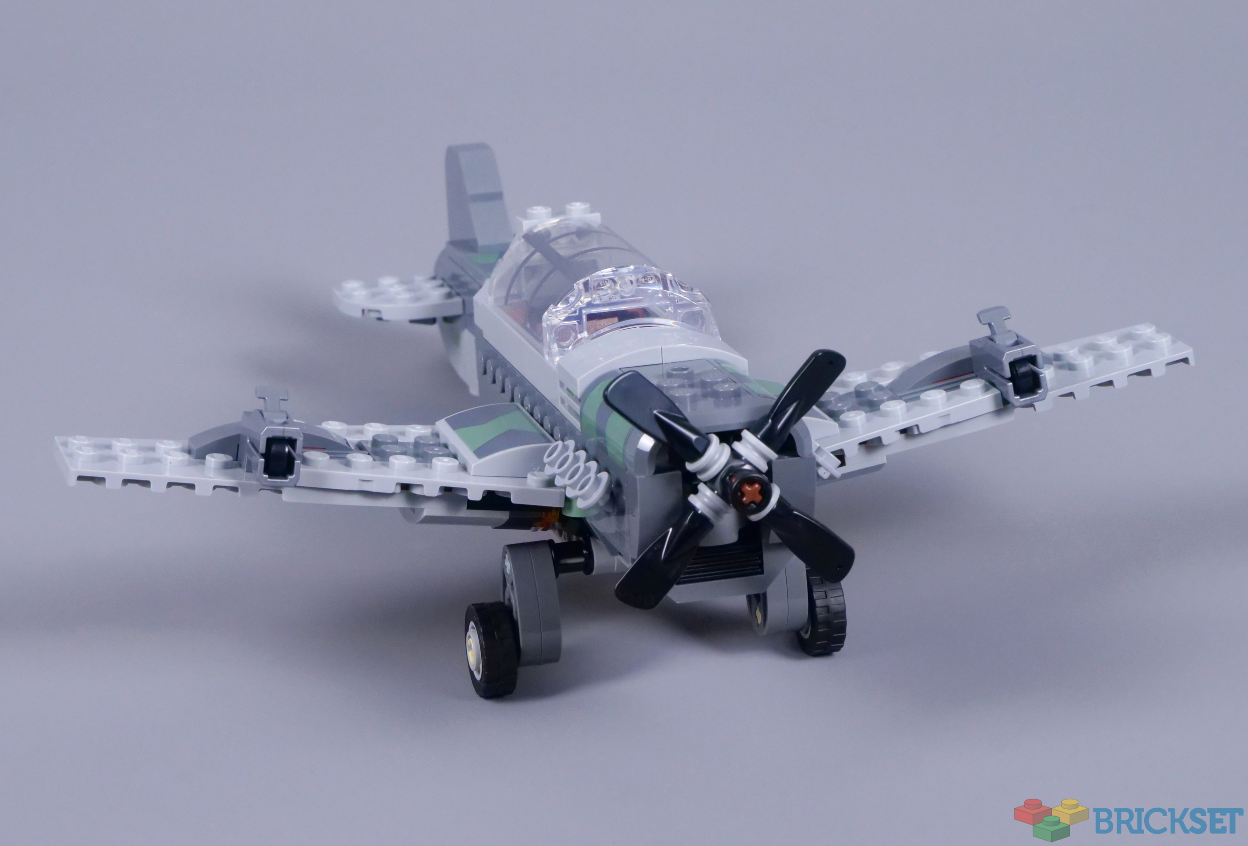 lego-77012-fighter-plane-chase-review-brickset